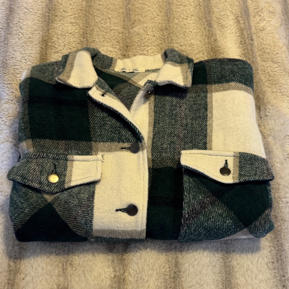 Plaid Button-Up Jacket - Picture 3 of 3